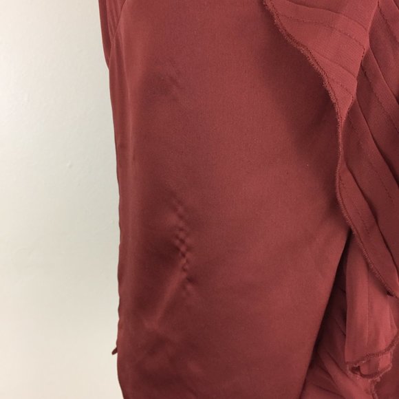 BEBE Hen/Brown Satin/Sateen Chiffon Pleats Ruffle V Neck Sleeveless Top - Picture 10 of 10